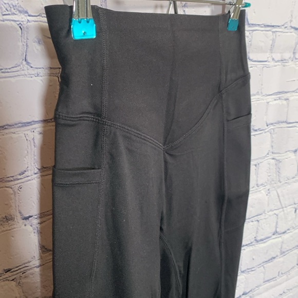 Halara UltraSculpt SoCinched High Waisted Legging Black Size S NWT Athleisure - Picture 2 of 9